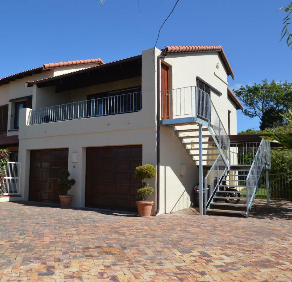 Mountain And Sea View Getaway Plettenberg Bay Exterior foto
